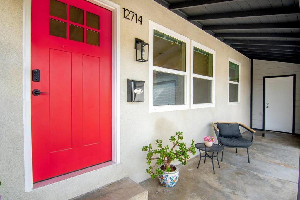 Beautiful 3 Bed 1 Bath Designer Home + Hot Tub Los Angeles Extérieur photo