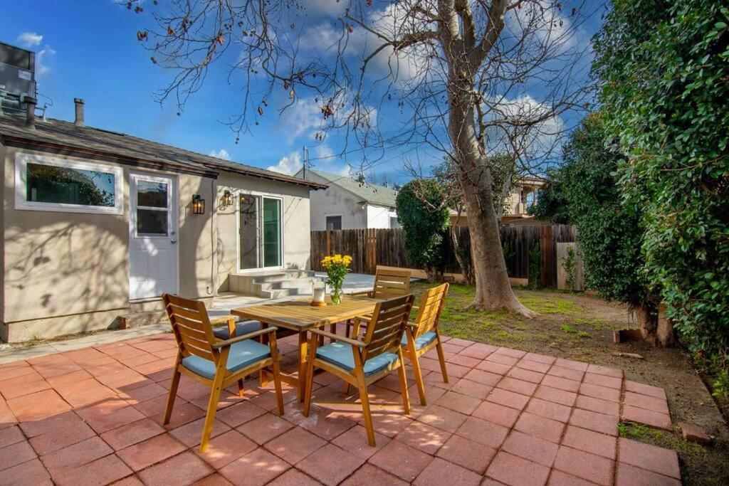 Beautiful 3 Bed 1 Bath Designer Home + Hot Tub Los Angeles Extérieur photo