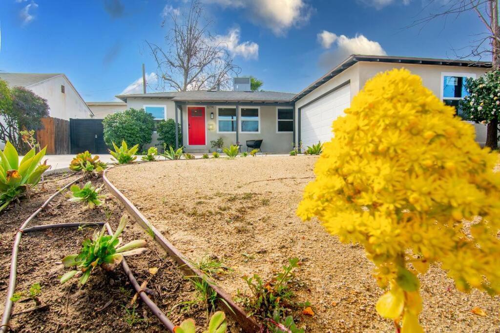 Beautiful 3 Bed 1 Bath Designer Home + Hot Tub Los Angeles Extérieur photo